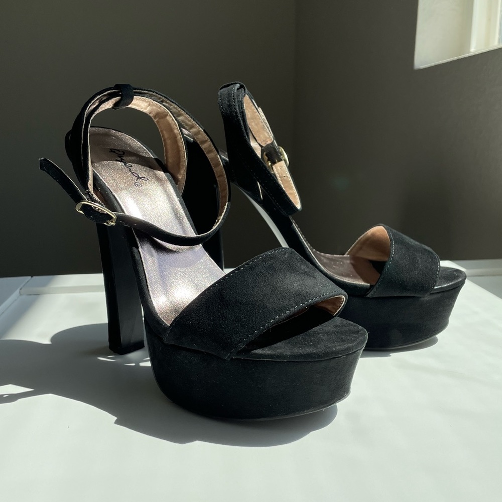 Qupid Strappy Platform Heel